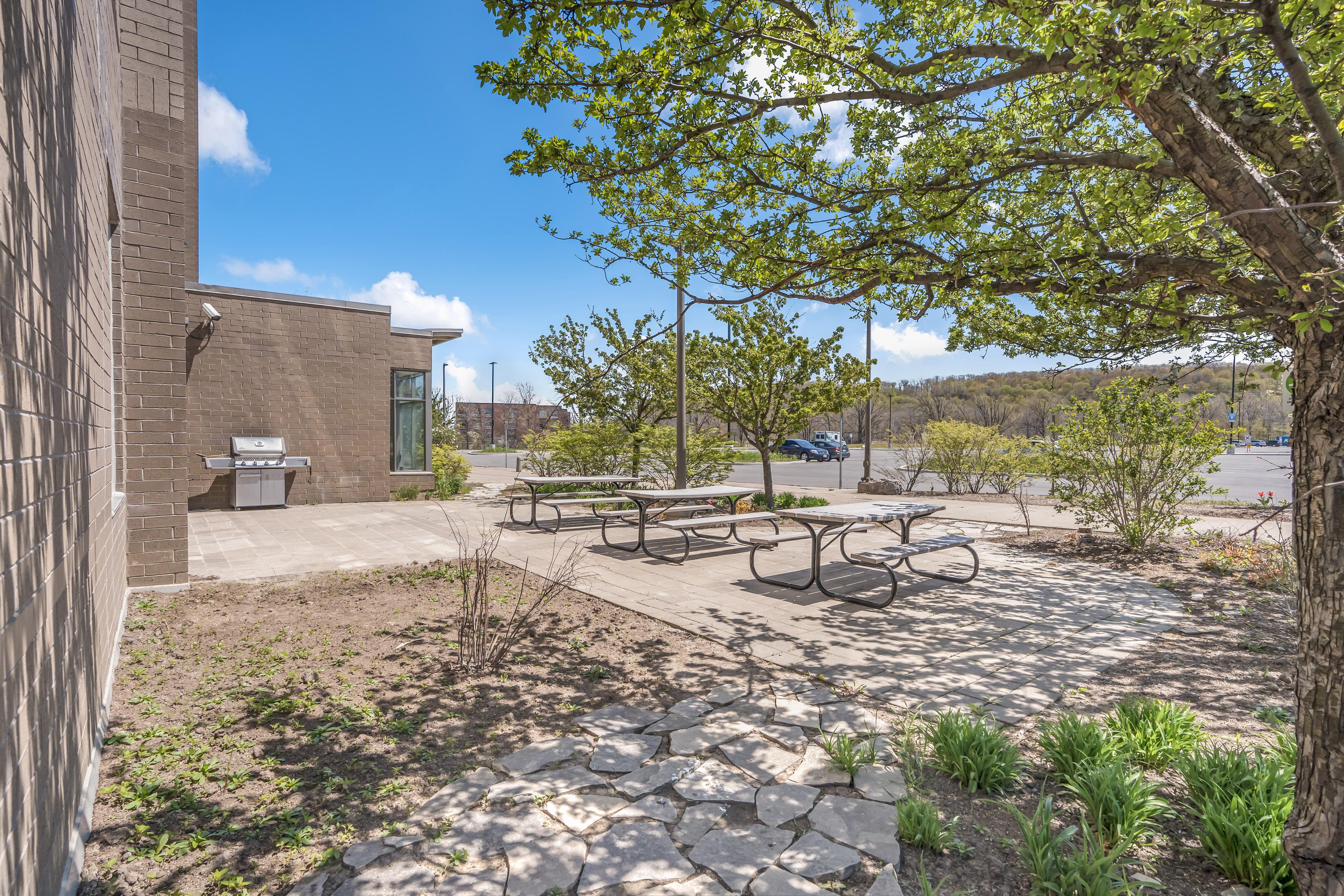 Residence & Conference Centre - Niagara-On-The-Lake Sainte-Catherine エクステリア 写真