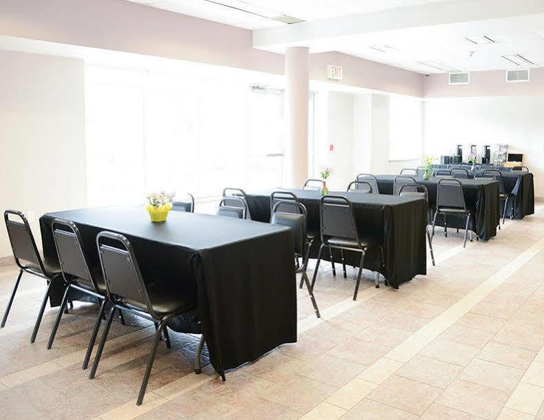 Residence & Conference Centre - Niagara-On-The-Lake Sainte-Catherine エクステリア 写真